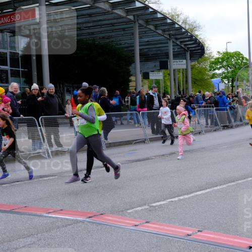 25.04.2026 - Das Zehntel Tim E. http://msf.ph/oto/9569831 25.04.2026 08:59:31 Ziel 1039, 1051, 1083, 1143, 1332, 1334, 1344, 1385, 1395, 1458, 1463, 1664, 1720, 2192, 2200, 2376, 2383, 2585, 2592, 2709, 2719, 2982, 3079, 3085, 3124, 3125, 3272, 3282, 3291, 3296, 3343, 3351, 3391, 3899, 3945, 4005 meine-sportfotos.de