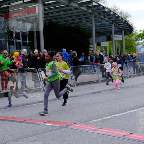 25.04.2026 - Das Zehntel Tim E. http://msf.ph/oto/9569832 25.04.2026 08:59:31 Ziel 1039, 1051, 1083, 1143, 1332, 1334, 1344, 1385, 1395, 1458, 1463, 1664, 1720, 2192, 2200, 2376, 2383, 2585, 2592, 2709, 2719, 2982, 3079, 3085, 3124, 3125, 3272, 3282, 3291, 3296, 3343, 3351, 3391, 3899, 3945, 4005 meine-sportfotos.de