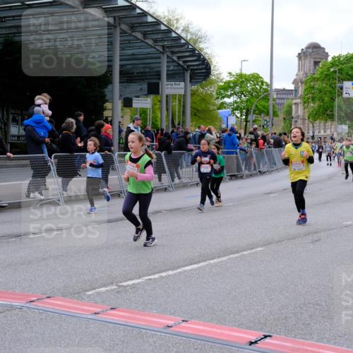 25.04.2026 - Das Zehntel Tim E. http://msf.ph/oto/9569873 25.04.2026 08:59:41 Ziel 1067, 1119, 1146, 1157, 1355, 1364, 1458, 1463, 1720, 1779, 1971, 2015, 2023, 2192, 2379, 2425, 2458, 2460, 2585, 2592, 3079, 3085, 3272, 3282, 3290, 3296, 3377, 3387, 3436, 3470, 3493, 3857, 3945, 3962 meine-sportfotos.de