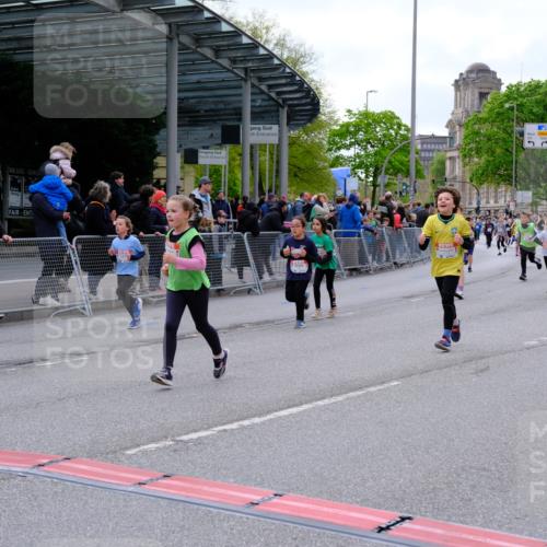 25.04.2026 - Das Zehntel Tim E. http://msf.ph/oto/9569874 25.04.2026 08:59:41 Ziel 1067, 1119, 1146, 1157, 1355, 1364, 1458, 1463, 1720, 1779, 1971, 2015, 2023, 2192, 2379, 2425, 2458, 2460, 2585, 2592, 3079, 3085, 3272, 3282, 3290, 3296, 3377, 3387, 3436, 3470, 3493, 3857, 3945, 3962 meine-sportfotos.de