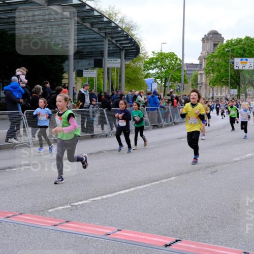 25.04.2026 - Das Zehntel Tim E. http://msf.ph/oto/9569875 25.04.2026 08:59:41 Ziel 1067, 1119, 1146, 1157, 1355, 1364, 1458, 1463, 1720, 1779, 1971, 2015, 2023, 2192, 2379, 2425, 2458, 2460, 2585, 2592, 3079, 3085, 3272, 3282, 3290, 3296, 3377, 3387, 3436, 3470, 3493, 3857, 3945, 3962 meine-sportfotos.de
