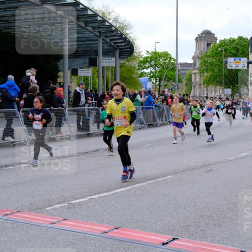 25.04.2026 - Das Zehntel Tim E. http://msf.ph/oto/9569881 25.04.2026 08:59:42 Ziel 1067, 1119, 1146, 1157, 1355, 1364, 1458, 1463, 1720, 1779, 1971, 2015, 2023, 2379, 2425, 2458, 2460, 3079, 3085, 3272, 3282, 3290, 3296, 3377, 3387, 3436, 3470, 3493, 3723, 3857, 3945, 3962 meine-sportfotos.de