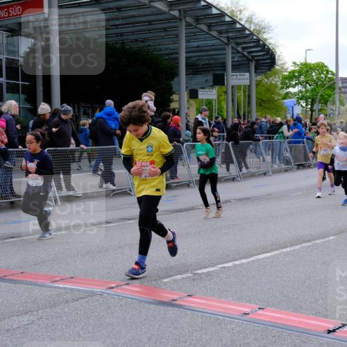 25.04.2026 - Das Zehntel Tim E. http://msf.ph/oto/9569888 25.04.2026 08:59:42 Ziel 1067, 1119, 1146, 1157, 1355, 1364, 1458, 1463, 1720, 1779, 1971, 2015, 2023, 2379, 2425, 2458, 2460, 3079, 3085, 3272, 3282, 3290, 3296, 3377, 3387, 3436, 3470, 3493, 3723, 3857, 3945, 3962 meine-sportfotos.de