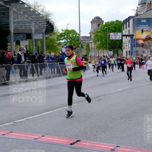 25.04.2026 - Das Zehntel Tim E. http://msf.ph/oto/9569911 25.04.2026 08:59:48 Ziel 1119, 1157, 1355, 1411, 1843, 1918, 1971, 2226, 2379, 2840, 3290, 3436, 3723, 3744, 3766, 3827 meine-sportfotos.de