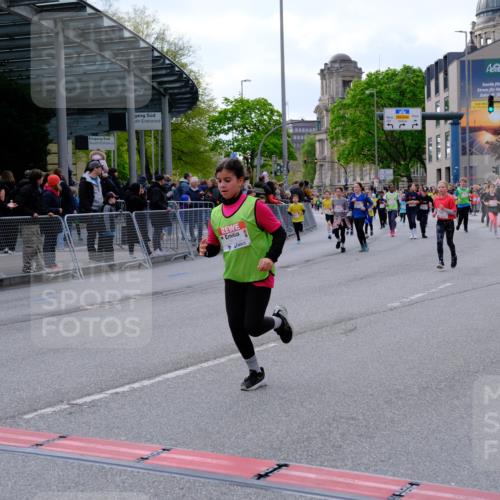 25.04.2026 - Das Zehntel Tim E. http://msf.ph/oto/9569912 25.04.2026 08:59:48 Ziel 1119, 1157, 1355, 1411, 1843, 1918, 1971, 2226, 2379, 2840, 3290, 3436, 3723, 3744, 3766, 3827 meine-sportfotos.de