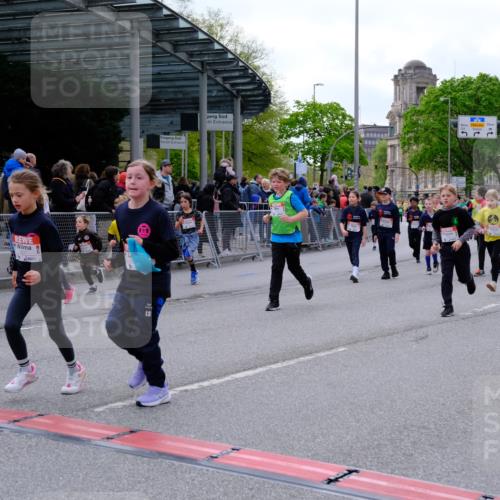 25.04.2026 - Das Zehntel Tim E. http://msf.ph/oto/9569924 25.04.2026 08:59:56 Ziel 1411, 1416, 1537, 1677, 1682, 1704, 1880, 1902, 1920, 1936, 2188, 2508, 2514, 2694, 2698, 2840, 2851, 3016, 3026, 3027, 3327, 3414, 3417, 3744, 3766, 3832, 3833 meine-sportfotos.de
