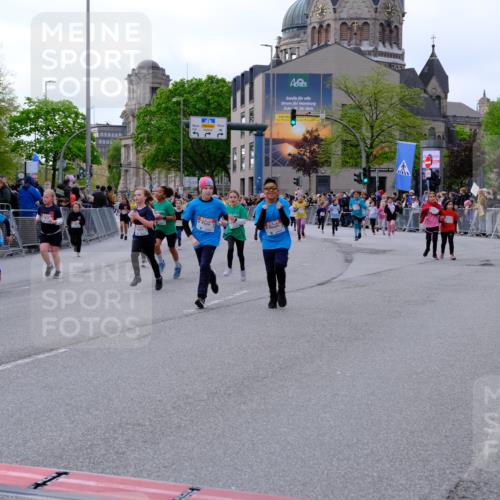 25.04.2026 - Das Zehntel Tim E. http://msf.ph/oto/9569981 25.04.2026 09:00:11 Ziel 1081, 1164, 1233, 1446, 1525, 1652, 1770, 1774, 1824, 1865, 1879, 2140, 2412, 2420, 2421, 2424, 2554, 3019, 3099, 3152, 3242, 3522, 3806, 3863 meine-sportfotos.de
