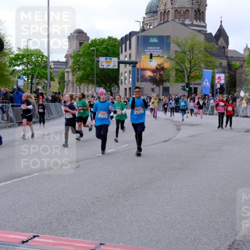 25.04.2026 - Das Zehntel Tim E. http://msf.ph/oto/9569982 25.04.2026 09:00:11 Ziel 1081, 1164, 1233, 1446, 1525, 1652, 1770, 1774, 1824, 1865, 1879, 2140, 2412, 2420, 2421, 2424, 2554, 3019, 3099, 3152, 3242, 3522, 3806, 3863 meine-sportfotos.de
