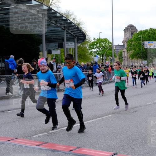 25.04.2026 - Das Zehntel Tim E. http://msf.ph/oto/9569992 25.04.2026 09:00:13 Ziel 1081, 1164, 1233, 1268, 1593, 1598, 1652, 1770, 1774, 1824, 1865, 1879, 2140, 2412, 2420, 2421, 2424, 2554, 3019, 3099, 3152, 3242, 3522, 3806, 3863 meine-sportfotos.de