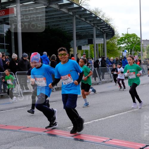 25.04.2026 - Das Zehntel Tim E. http://msf.ph/oto/9569995 25.04.2026 09:00:13 Ziel 1081, 1164, 1233, 1268, 1593, 1598, 1652, 1770, 1774, 1824, 1865, 1879, 2140, 2412, 2420, 2421, 2424, 2554, 3019, 3099, 3152, 3242, 3522, 3806, 3863 meine-sportfotos.de