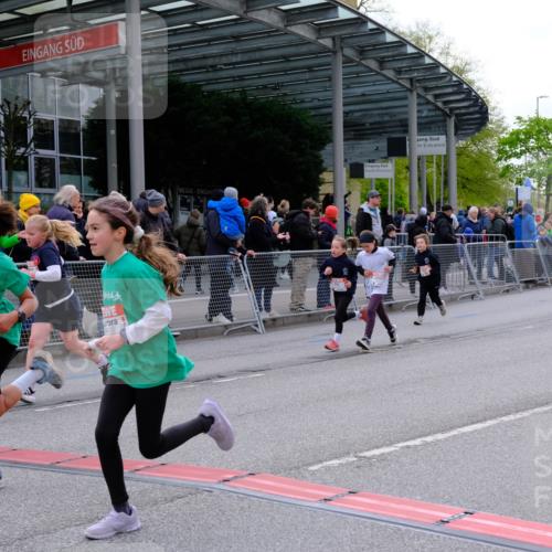 25.04.2026 - Das Zehntel Tim E. http://msf.ph/oto/9570000 25.04.2026 09:00:14 Ziel 1164, 1233, 1268, 1548, 1593, 1598, 1652, 1675, 1686, 1770, 1774, 1824, 2140, 2412, 2420, 2421, 2424, 3019, 3099, 3152, 3242, 3522, 3806, 3863 meine-sportfotos.de