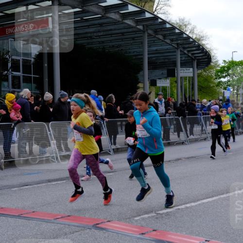 25.04.2026 - Das Zehntel Tim E. http://msf.ph/oto/9570006 25.04.2026 09:00:18 Ziel 1175, 1179, 1233, 1268, 1456, 1485, 1526, 1548, 1593, 1598, 1652, 1675, 1680, 1686, 1690, 1770, 1774, 1824, 2364, 2412, 2420, 2424, 2596, 2613, 3019, 3205, 3242, 3304, 3522, 3704, 3706, 3765, 3778, 3806 meine-sportfotos.de