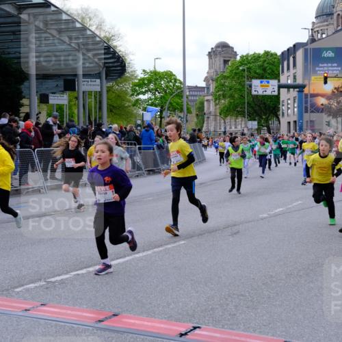 25.04.2026 - Das Zehntel Tim E. http://msf.ph/oto/9570032 25.04.2026 09:00:25 Ziel 1115, 1175, 1179, 1268, 1456, 1485, 1526, 1541, 1548, 1593, 1598, 1607, 1609, 1611, 1613, 1618, 1675, 1680, 1686, 1690, 1927, 2351, 2364, 2596, 2613, 2722, 2725, 2740, 2760, 3094, 3139, 3205, 3304, 3363, 3704, 3706, 3765, 3778 meine-sportfotos.de