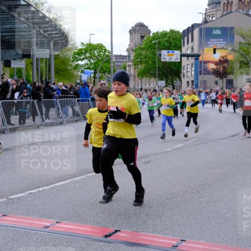 25.04.2026 - Das Zehntel Tim E. http://msf.ph/oto/9570038 25.04.2026 09:00:26 Ziel 1115, 1175, 1179, 1456, 1485, 1526, 1541, 1548, 1607, 1609, 1611, 1613, 1618, 1675, 1680, 1686, 1690, 1927, 2351, 2364, 2596, 2613, 2722, 2725, 2740, 2760, 3094, 3139, 3205, 3265, 3304, 3349, 3363, 3704, 3706, 3765, 3778 meine-sportfotos.de