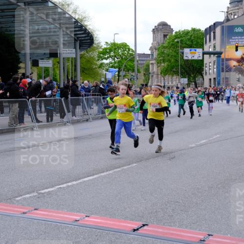 25.04.2026 - Das Zehntel Tim E. http://msf.ph/oto/9570045 25.04.2026 09:00:28 Ziel 1011, 1013, 1115, 1175, 1179, 1485, 1495, 1526, 1541, 1607, 1609, 1611, 1613, 1618, 1680, 1690, 1927, 2223, 2351, 2364, 2500, 2542, 2596, 2613, 2722, 2725, 2740, 2760, 3094, 3139, 3205, 3265, 3292, 3304, 3349, 3363, 3409, 3704, 3706, 3765, 3778 meine-sportfotos.de