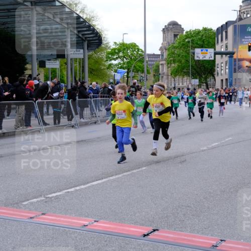 25.04.2026 - Das Zehntel Tim E. http://msf.ph/oto/9570046 25.04.2026 09:00:28 Ziel 1011, 1013, 1115, 1175, 1179, 1485, 1495, 1526, 1541, 1607, 1609, 1611, 1613, 1618, 1680, 1690, 1927, 2223, 2351, 2364, 2500, 2542, 2596, 2613, 2722, 2725, 2740, 2760, 3094, 3139, 3205, 3265, 3292, 3304, 3349, 3363, 3409, 3704, 3706, 3765, 3778 meine-sportfotos.de