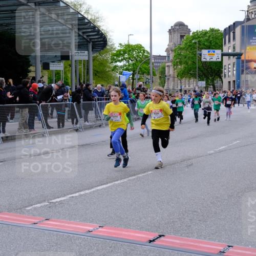25.04.2026 - Das Zehntel Tim E. http://msf.ph/oto/9570047 25.04.2026 09:00:28 Ziel 1011, 1013, 1115, 1175, 1179, 1485, 1495, 1526, 1541, 1607, 1609, 1611, 1613, 1618, 1680, 1690, 1927, 2223, 2351, 2364, 2500, 2542, 2596, 2613, 2722, 2725, 2740, 2760, 3094, 3139, 3205, 3265, 3292, 3304, 3349, 3363, 3409, 3704, 3706, 3765, 3778 meine-sportfotos.de