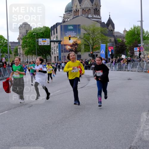 25.04.2026 - Das Zehntel Tim E. http://msf.ph/oto/9570072 25.04.2026 09:00:37 Ziel 1011, 1013, 1349, 1406, 1444, 1447, 1452, 1493, 1495, 1722, 1746, 1822, 2223, 2360, 2361, 2366, 2493, 2500, 2531, 2542, 2546, 2587, 2627, 2628, 2716, 2743, 2879, 3139, 3265, 3292, 3349, 3363, 3409, 3471, 3619, 3623, 3914 meine-sportfotos.de