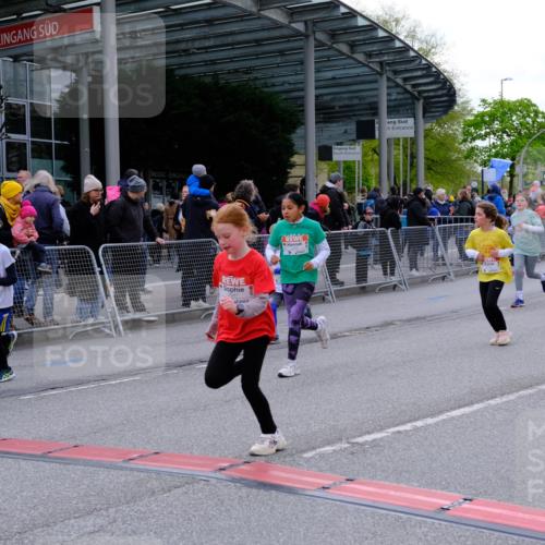 25.04.2026 - Das Zehntel Tim E. http://msf.ph/oto/9570097 25.04.2026 09:00:40 Ziel 1349, 1406, 1444, 1447, 1452, 1493, 1635, 1643, 1722, 1746, 1822, 2360, 2361, 2366, 2493, 2500, 2531, 2542, 2546, 2587, 2627, 2628, 2716, 2743, 2879, 2967, 3471, 3514, 3540, 3619, 3623, 3878, 3914 meine-sportfotos.de