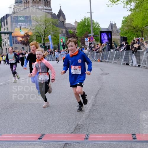25.04.2026 - Das Zehntel Tim E. http://msf.ph/oto/9570132 25.04.2026 09:00:51 Ziel 1098, 1099, 1450, 1604, 1635, 1643, 1671, 1678, 1751, 1893, 1919, 2124, 2138, 2154, 2210, 2240, 2350, 2406, 2645, 2653, 2720, 2724, 2843, 2929, 2933, 3054, 3055, 3362, 3365, 3390, 3474, 3488, 3514, 3540, 3925, 4004 meine-sportfotos.de