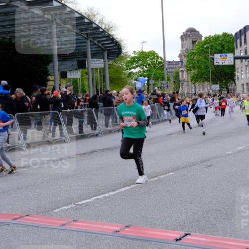 25.04.2026 - Das Zehntel Tim E. http://msf.ph/oto/9570199 25.04.2026 09:01:07 Ziel 1528, 1534, 1536, 1553, 1559, 1891, 2256, 2464, 2572, 2889, 2891, 2903, 2904, 2932, 2957, 2988, 2991, 3135, 3371, 3374, 3477, 3480, 3489, 3490, 3496, 3510, 3517, 3521, 3543, 3802, 3805 meine-sportfotos.de