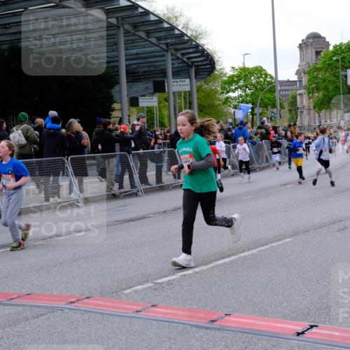 25.04.2026 - Das Zehntel Tim E. http://msf.ph/oto/9570201 25.04.2026 09:01:07 Ziel 1528, 1534, 1536, 1553, 1559, 1891, 2256, 2464, 2572, 2889, 2891, 2903, 2904, 2932, 2957, 2988, 2991, 3135, 3371, 3374, 3477, 3480, 3489, 3490, 3496, 3510, 3517, 3521, 3543, 3802, 3805 meine-sportfotos.de