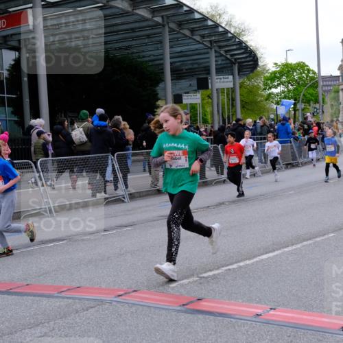 25.04.2026 - Das Zehntel Tim E. http://msf.ph/oto/9570204 25.04.2026 09:01:07 Ziel 1528, 1534, 1536, 1553, 1559, 1891, 2256, 2464, 2572, 2889, 2891, 2903, 2904, 2932, 2957, 2988, 2991, 3135, 3371, 3374, 3477, 3480, 3489, 3490, 3496, 3510, 3517, 3521, 3543, 3802, 3805 meine-sportfotos.de