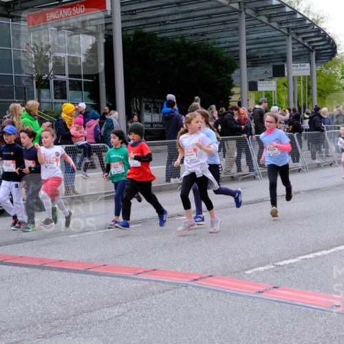 25.04.2026 - Das Zehntel Tim E. http://msf.ph/oto/9570230 25.04.2026 09:01:15 Ziel 1101, 1109, 1114, 1203, 1205, 1753, 1861, 1863, 1871, 1891, 1910, 1930, 2201, 2214, 2250, 2256, 2257, 2369, 2464, 2533, 2572, 2661, 2872, 2988, 2991, 3021, 3171, 3177, 3199, 3333, 3334, 3477, 3490, 3513, 3542, 3543, 3790 meine-sportfotos.de