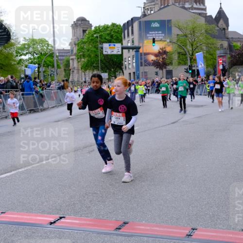 25.04.2026 - Das Zehntel Tim E. http://msf.ph/oto/9570336 25.04.2026 09:01:38 Ziel 1057, 1343, 1950, 1958, 2375, 2388, 2407, 2759, 2766, 2847, 2850, 3061, 3072, 3137, 3147, 3454, 3770, 3787, 3819, 3820, 3896, 3954 meine-sportfotos.de