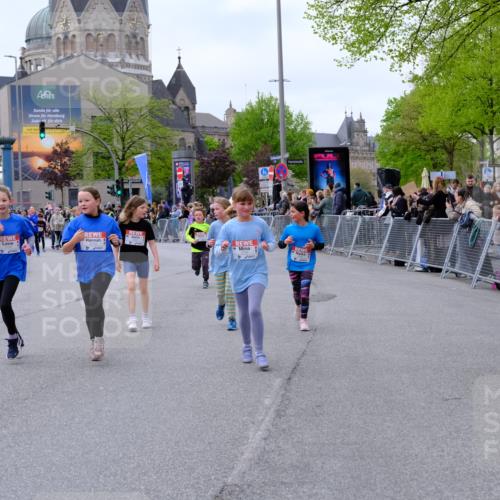 25.04.2026 - Das Zehntel Tim E. http://msf.ph/oto/9570356 25.04.2026 09:01:45 Ziel 1000, 1007, 1249, 1252, 1343, 1425, 1435, 1942, 1957, 2003, 2139, 2143, 2198, 2228, 2235, 2388, 2448, 2485, 2759, 2766, 2847, 2850, 2926, 3061, 3072, 3681, 3692, 3694, 3747, 3786, 3793, 3794 meine-sportfotos.de