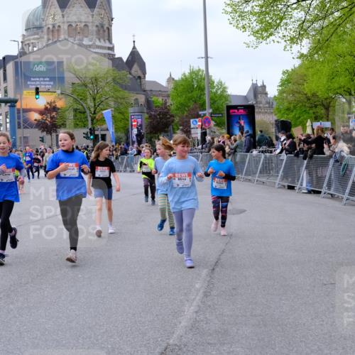 25.04.2026 - Das Zehntel Tim E. http://msf.ph/oto/9570357 25.04.2026 09:01:45 Ziel 1000, 1007, 1249, 1252, 1343, 1425, 1435, 1942, 1957, 2003, 2139, 2143, 2198, 2228, 2235, 2388, 2448, 2485, 2759, 2766, 2847, 2850, 2926, 3061, 3072, 3681, 3692, 3694, 3747, 3786, 3793, 3794 meine-sportfotos.de