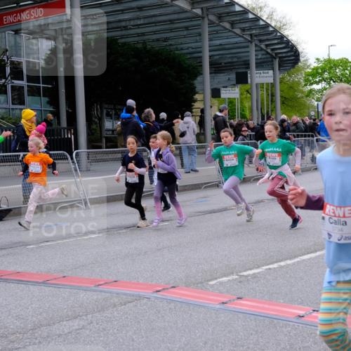 25.04.2026 - Das Zehntel Tim E. http://msf.ph/oto/9570367 25.04.2026 09:01:48 Ziel 1000, 1007, 1249, 1252, 1343, 1425, 1435, 1813, 1942, 1957, 2003, 2139, 2143, 2198, 2228, 2235, 2388, 2448, 2457, 2485, 2518, 2847, 2850, 2926, 3681, 3692, 3694, 3747, 3786, 3793, 3794, 3941 meine-sportfotos.de