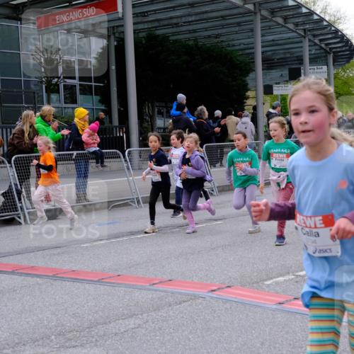 25.04.2026 - Das Zehntel Tim E. http://msf.ph/oto/9570369 25.04.2026 09:01:49 Ziel 1000, 1007, 1232, 1249, 1252, 1343, 1425, 1435, 1813, 1942, 1957, 2003, 2139, 2143, 2198, 2228, 2235, 2388, 2448, 2457, 2485, 2518, 2926, 3310, 3681, 3692, 3694, 3747, 3786, 3793, 3794, 3941 meine-sportfotos.de