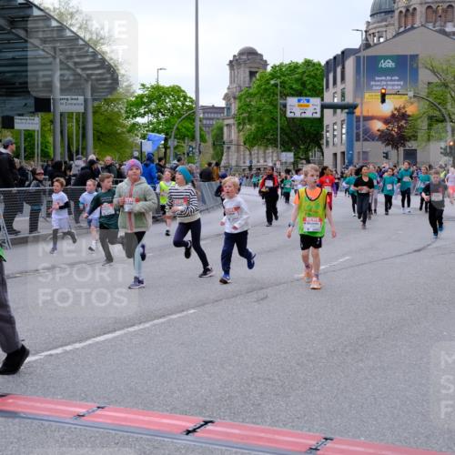 25.04.2026 - Das Zehntel Tim E. http://msf.ph/oto/9570388 25.04.2026 09:01:54 Ziel 1007, 1232, 1252, 1337, 1478, 1716, 1805, 1813, 2003, 2198, 2228, 2235, 2448, 2457, 2485, 2518, 2595, 2600, 2834, 2926, 2949, 3017, 3153, 3286, 3310, 3434, 3435, 3692, 3694, 3747, 3774, 3786, 3794, 3941, 3981, 3982 meine-sportfotos.de