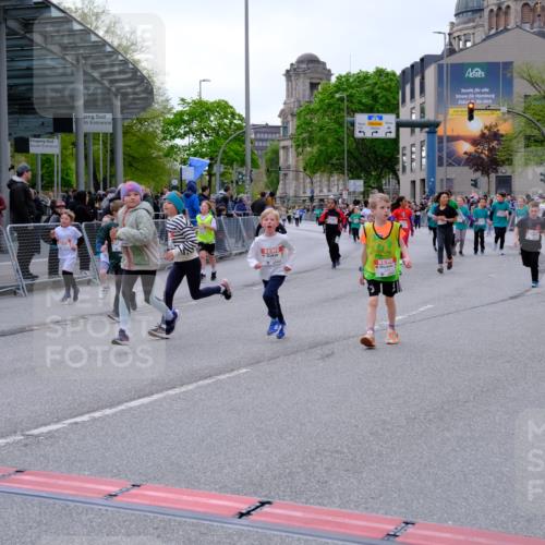25.04.2026 - Das Zehntel Tim E. http://msf.ph/oto/9570390 25.04.2026 09:01:54 Ziel 1007, 1232, 1252, 1337, 1478, 1716, 1805, 1813, 2003, 2198, 2228, 2235, 2448, 2457, 2485, 2518, 2595, 2600, 2834, 2926, 2949, 3017, 3153, 3286, 3310, 3434, 3435, 3692, 3694, 3747, 3774, 3786, 3794, 3941, 3981, 3982 meine-sportfotos.de