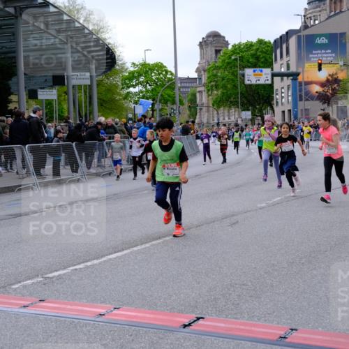 25.04.2026 - Das Zehntel Tim E. http://msf.ph/oto/9570478 25.04.2026 09:02:15 Ziel 1603, 1620, 1749, 1750, 2116, 2121, 2123, 2220, 2227, 2281, 2283, 2340, 2402, 2504, 2516, 2702, 2704, 2713, 3127, 3144, 3213, 3293, 3425, 3656, 3854, 3871, 4021 meine-sportfotos.de
