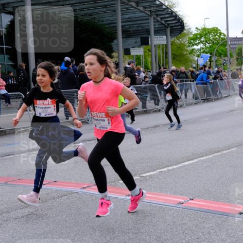 25.04.2026 - Das Zehntel Tim E. http://msf.ph/oto/9570492 25.04.2026 09:02:17 Ziel 1603, 1620, 1749, 1750, 2116, 2121, 2123, 2281, 2283, 2340, 2516, 2690, 2702, 2704, 2713, 3144, 3213, 3293, 3656, 3854, 4021 meine-sportfotos.de