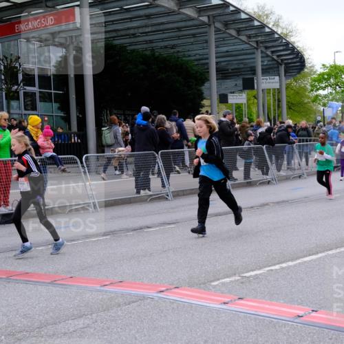 25.04.2026 - Das Zehntel Tim E. http://msf.ph/oto/9570505 25.04.2026 09:02:19 Ziel 1749, 1750, 2281, 2283, 2340, 2454, 2690, 2705, 2707, 2713, 3144, 3213, 3293, 3656, 3854, 4021 meine-sportfotos.de