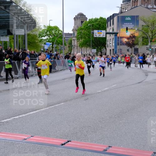 25.04.2026 - Das Zehntel Tim E. http://msf.ph/oto/9570523 25.04.2026 09:02:23 Ziel 1110, 1749, 1750, 2281, 2283, 2454, 2690, 2705, 2707, 3213, 3293, 3656, 3662, 3663, 3850, 3851, 3854 meine-sportfotos.de