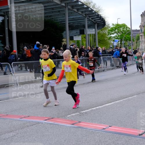 25.04.2026 - Das Zehntel Tim E. http://msf.ph/oto/9570532 25.04.2026 09:02:24 Ziel 1110, 1667, 1749, 1750, 2283, 2378, 2389, 2454, 2690, 2705, 2707, 3213, 3656, 3662, 3663, 3850, 3851, 3854 meine-sportfotos.de
