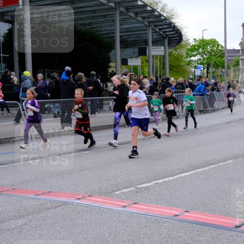 25.04.2026 - Das Zehntel Tim E. http://msf.ph/oto/9570540 25.04.2026 09:02:26 Ziel 1110, 1449, 1667, 1749, 1750, 2378, 2389, 2454, 2690, 2705, 2707, 3011, 3023, 3485, 3500, 3656, 3662, 3663, 3850, 3851, 3854 meine-sportfotos.de