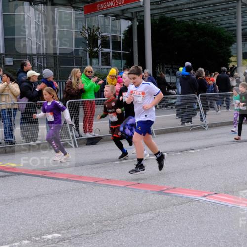 25.04.2026 - Das Zehntel Tim E. http://msf.ph/oto/9570545 25.04.2026 09:02:27 Ziel 1110, 1166, 1449, 1667, 1750, 1926, 1935, 2238, 2244, 2378, 2389, 2454, 2690, 2705, 2707, 3011, 3023, 3485, 3500, 3662, 3663, 3850, 3851, 3854 meine-sportfotos.de