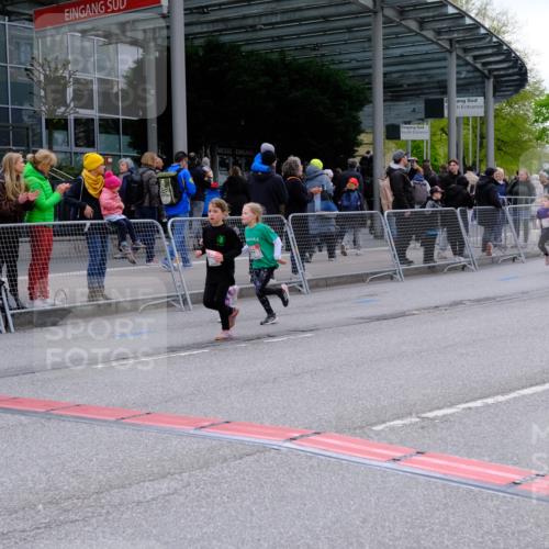 25.04.2026 - Das Zehntel Tim E. http://msf.ph/oto/9570549 25.04.2026 09:02:28 Ziel 1110, 1166, 1449, 1667, 1926, 1935, 2133, 2238, 2244, 2378, 2389, 2454, 2690, 2705, 2707, 3011, 3023, 3485, 3500, 3662, 3663, 3850, 3851 meine-sportfotos.de