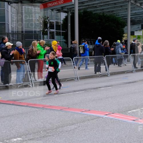 25.04.2026 - Das Zehntel Tim E. http://msf.ph/oto/9570556 25.04.2026 09:02:28 Ziel 1110, 1166, 1449, 1667, 1926, 1935, 2133, 2238, 2244, 2378, 2389, 2454, 2690, 2705, 2707, 3011, 3023, 3485, 3500, 3662, 3663, 3850, 3851 meine-sportfotos.de