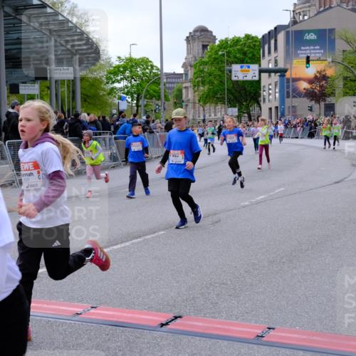25.04.2026 - Das Zehntel Tim E. http://msf.ph/oto/9570567 25.04.2026 09:02:32 Ziel 1110, 1166, 1449, 1667, 1926, 1935, 2085, 2089, 2090, 2133, 2238, 2244, 2378, 2389, 3011, 3023, 3155, 3165, 3485, 3500, 3662, 3663, 3850, 3851 meine-sportfotos.de