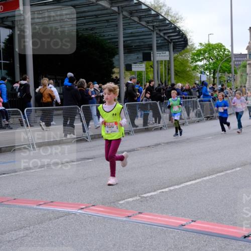 25.04.2026 - Das Zehntel Tim E. http://msf.ph/oto/9570589 25.04.2026 09:02:37 Ziel 1000, 1166, 1345, 1393, 1449, 1926, 1935, 2085, 2089, 2090, 2133, 2238, 2244, 2919, 2922, 3011, 3023, 3155, 3165, 3331, 3485, 3500 meine-sportfotos.de