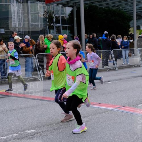 25.04.2026 - Das Zehntel Tim E. http://msf.ph/oto/9570603 25.04.2026 09:02:40 Ziel 1000, 1345, 1393, 1602, 1621, 1637, 2085, 2089, 2090, 2133, 2271, 2273, 2919, 2922, 3155, 3165, 3331 meine-sportfotos.de