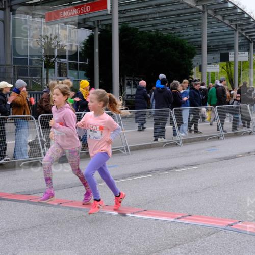 25.04.2026 - Das Zehntel Tim E. http://msf.ph/oto/9570613 25.04.2026 09:02:44 Ziel 1000, 1345, 1393, 1602, 1621, 1637, 2271, 2273, 2846, 2919, 2922, 3165, 3331 meine-sportfotos.de
