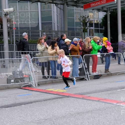 25.04.2026 - Das Zehntel Tim E. http://msf.ph/oto/9570615 25.04.2026 09:02:48 Ziel 1000, 1168, 1400, 1602, 1621, 1637, 2271, 2273, 2356, 2374, 2846, 2919 meine-sportfotos.de