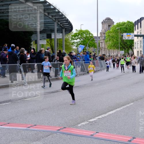 25.04.2026 - Das Zehntel Tim E. http://msf.ph/oto/9570625 25.04.2026 09:02:50 Ziel 1168, 1400, 1602, 1621, 1637, 2271, 2273, 2356, 2374, 2695, 2846, 3448, 3457 meine-sportfotos.de